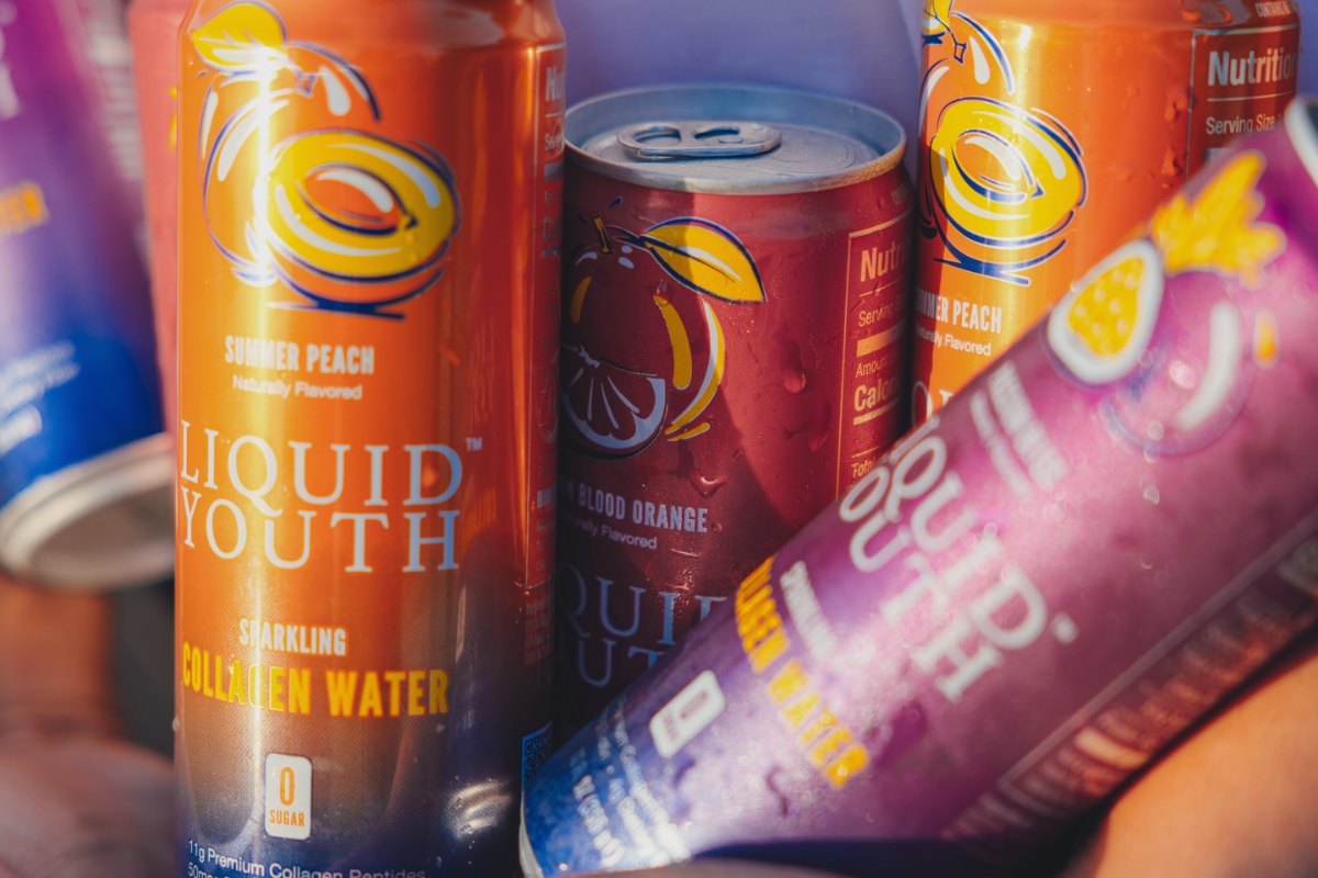 Sparkling Collagen Water vs. Collagen Powder: What's the Difference?